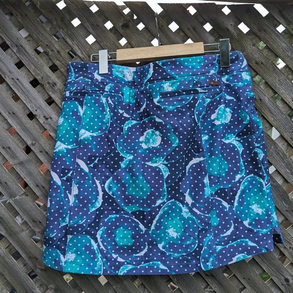 Adidas skort - Picture 3 of 7